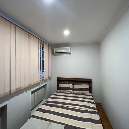 Pushkiin Hotel Yerevan Ngoại thất bức ảnh
