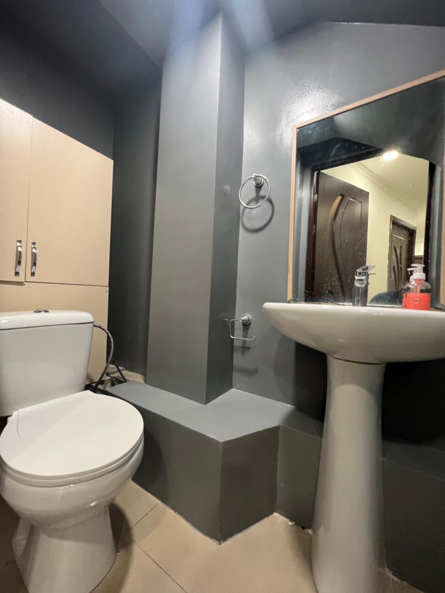 Pushkiin Hotel Yerevan Ngoại thất bức ảnh