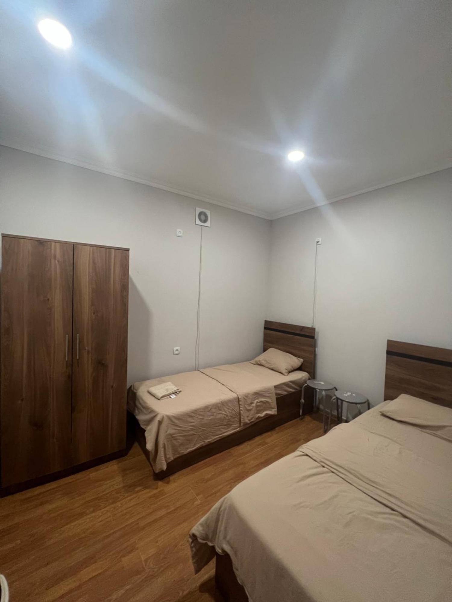 Pushkiin Hotel Yerevan Ngoại thất bức ảnh