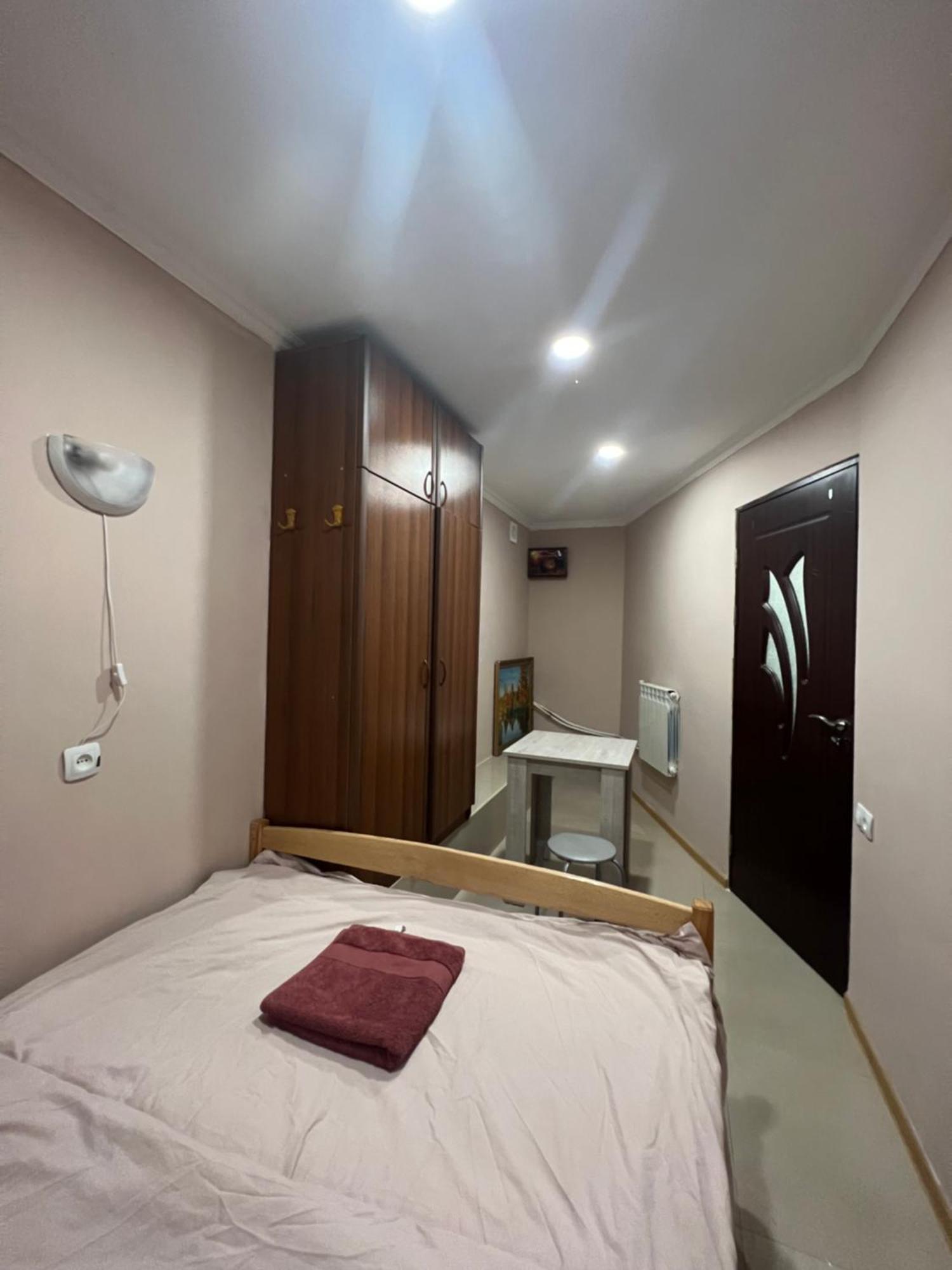 Pushkiin Hotel Yerevan Ngoại thất bức ảnh