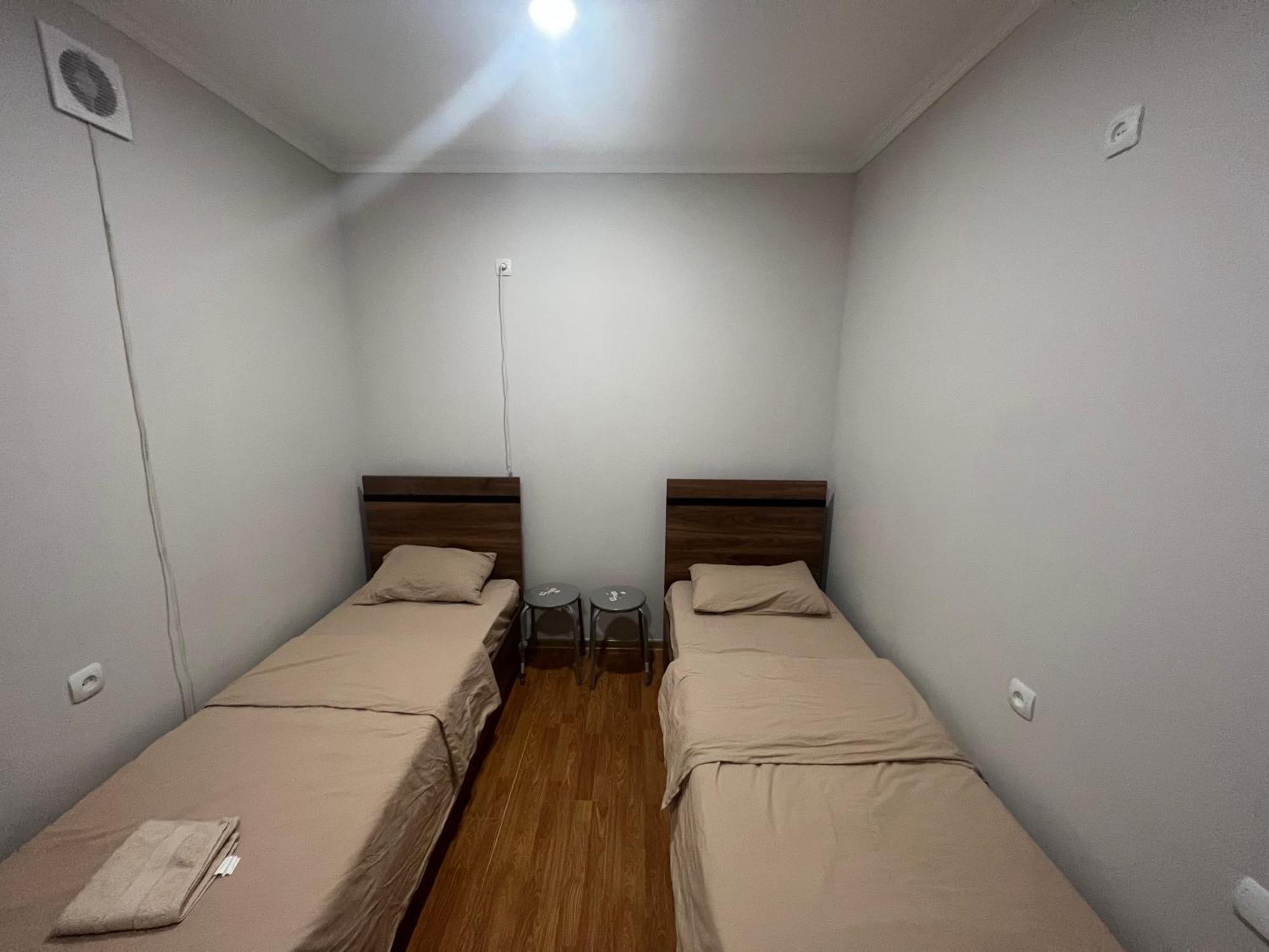 Pushkiin Hotel Yerevan Ngoại thất bức ảnh